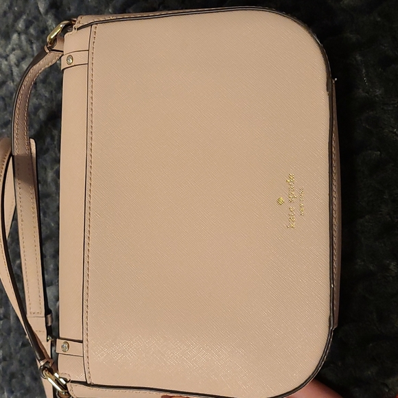 ♠️Kate Spade cross body♠️ - Picture 7 of 11